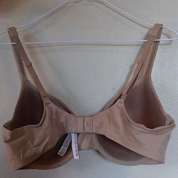 Perfect Coverage bra - Picture 2 of 4